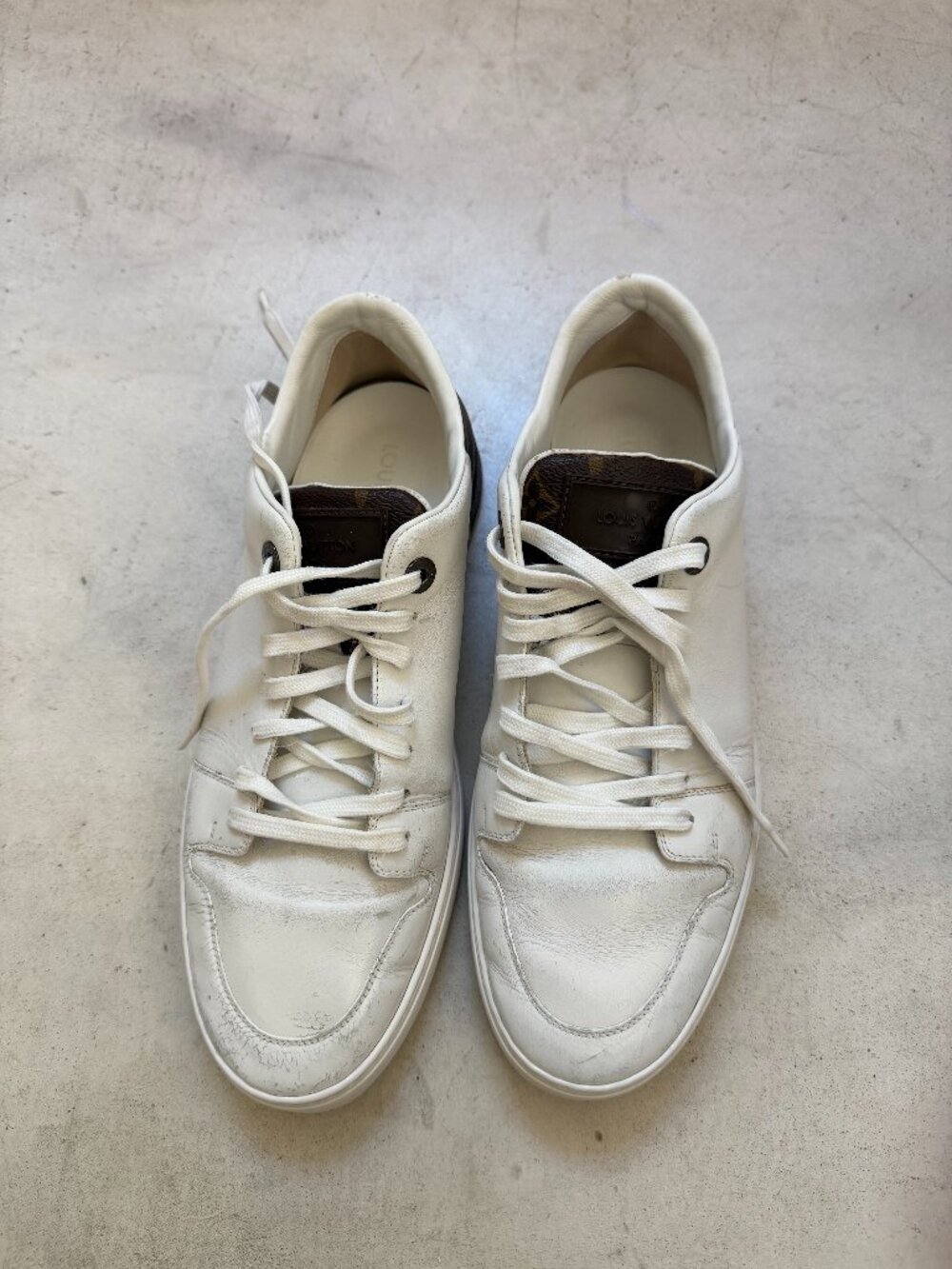 Louis Vuitton White Leather Sneakers — Men's LV Size 7 (US 8)